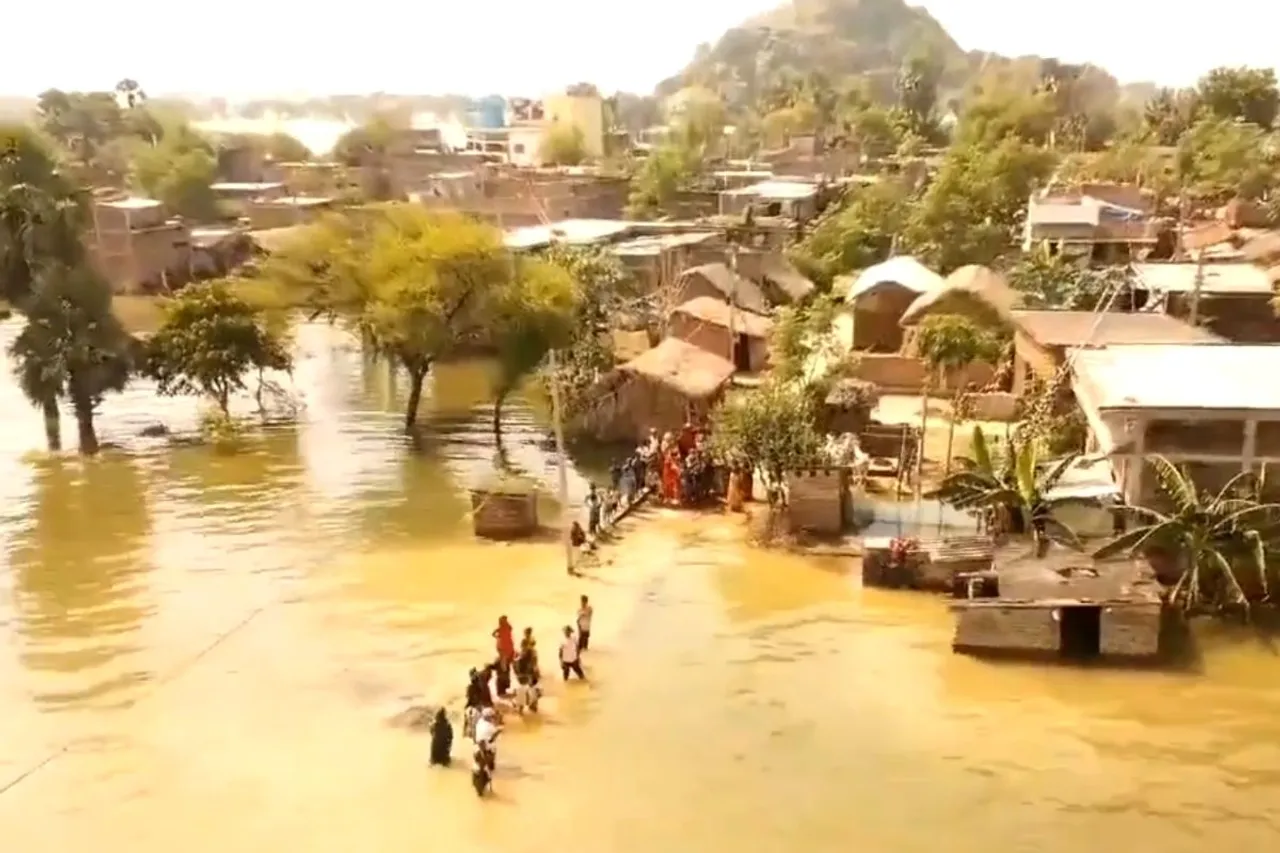 13 districts in Bihar facing floods after heavy rainfall in Nepal1