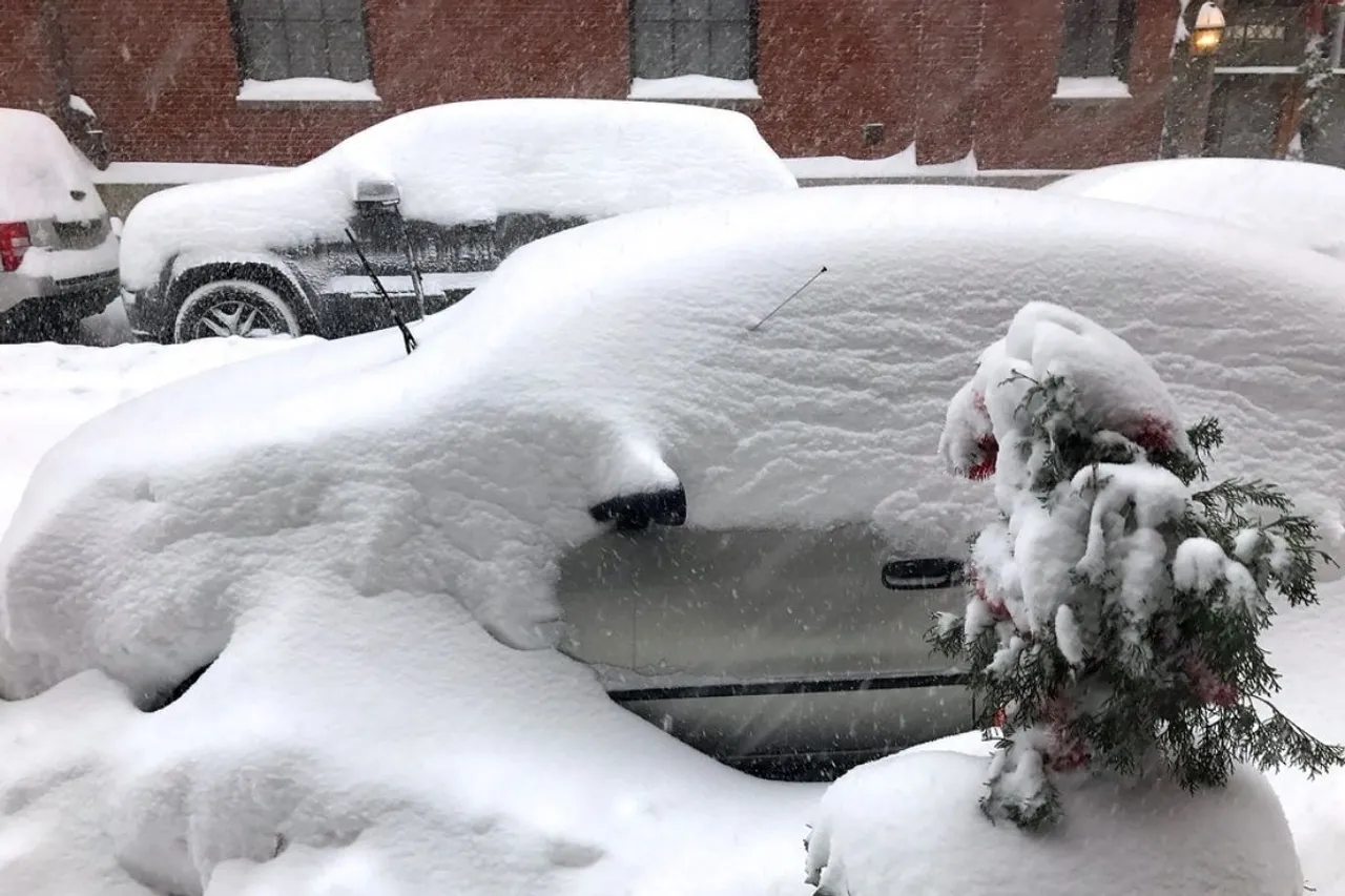 Bomb cyclone to hit US: High winds, flooding, and snow expected