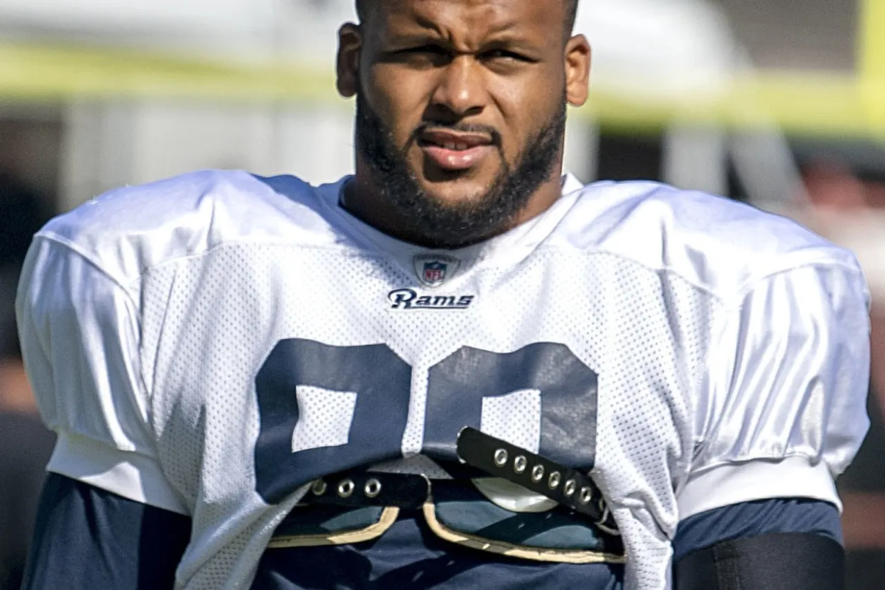 Why Aaron Donald filed a restraining order against alleged stalker Janelle Anwar