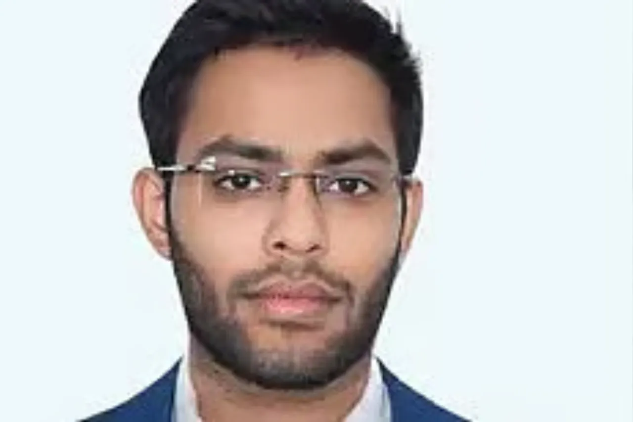 Who is Dongre Archit Parag, who secured AIR 3 in UPSC CSE Final 2024