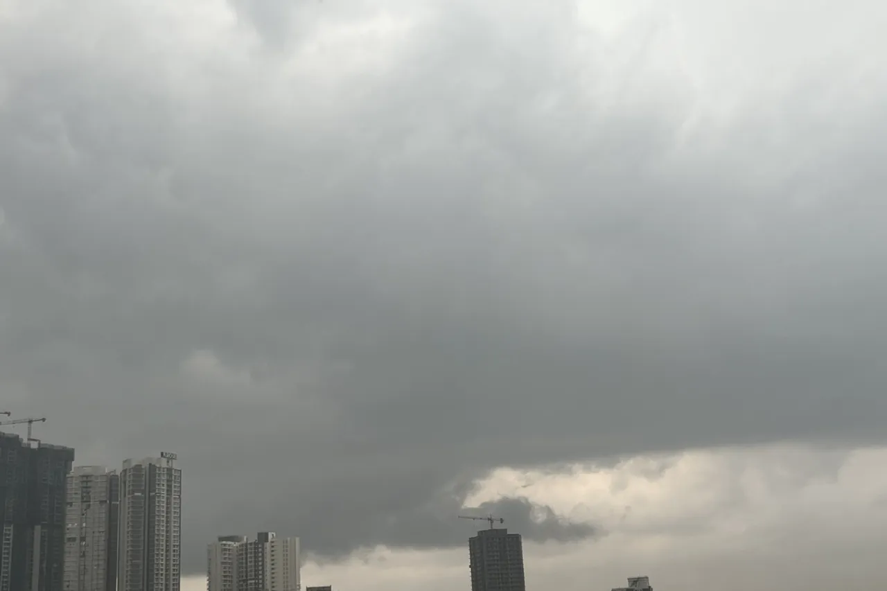 Mumbai rains May 2025 weather second coldest morning