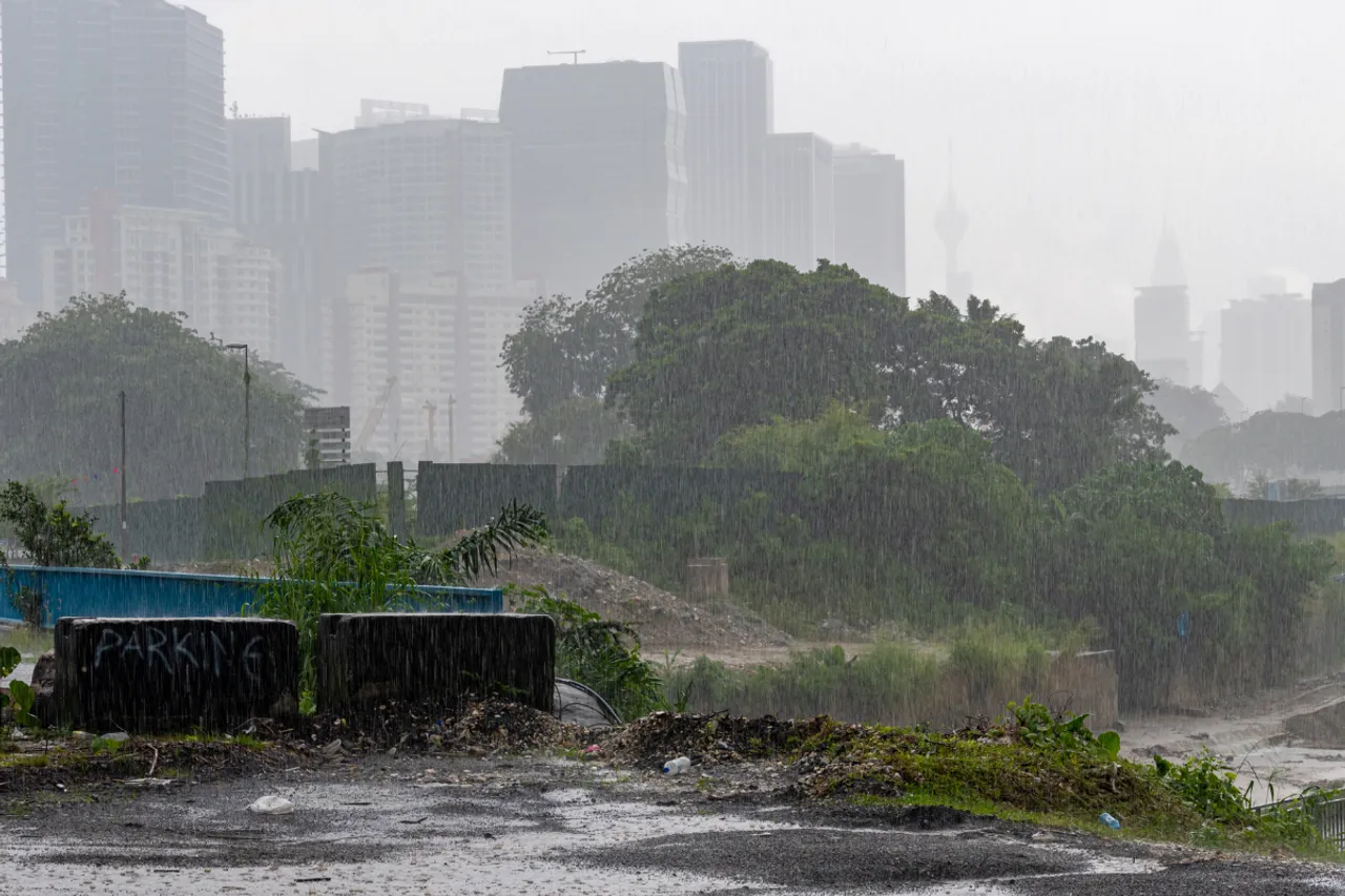 Heavy May rainfall causing landslides in India 2025