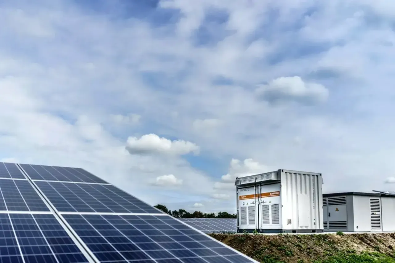 Solar Energy Storage System: Powering a Cleaner and Smarter Future