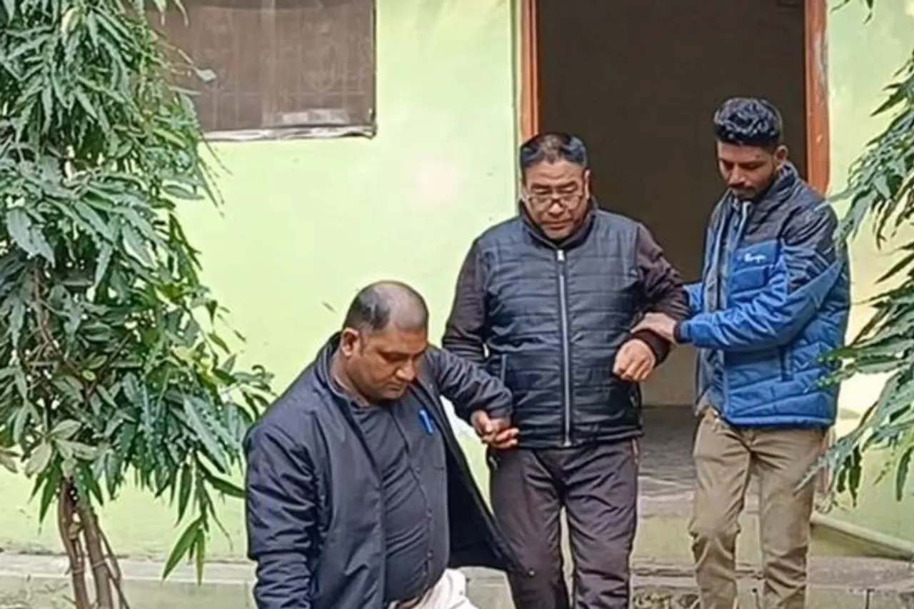 Who is wildlife trafficker Tashi Sherpa imprisoned in MP