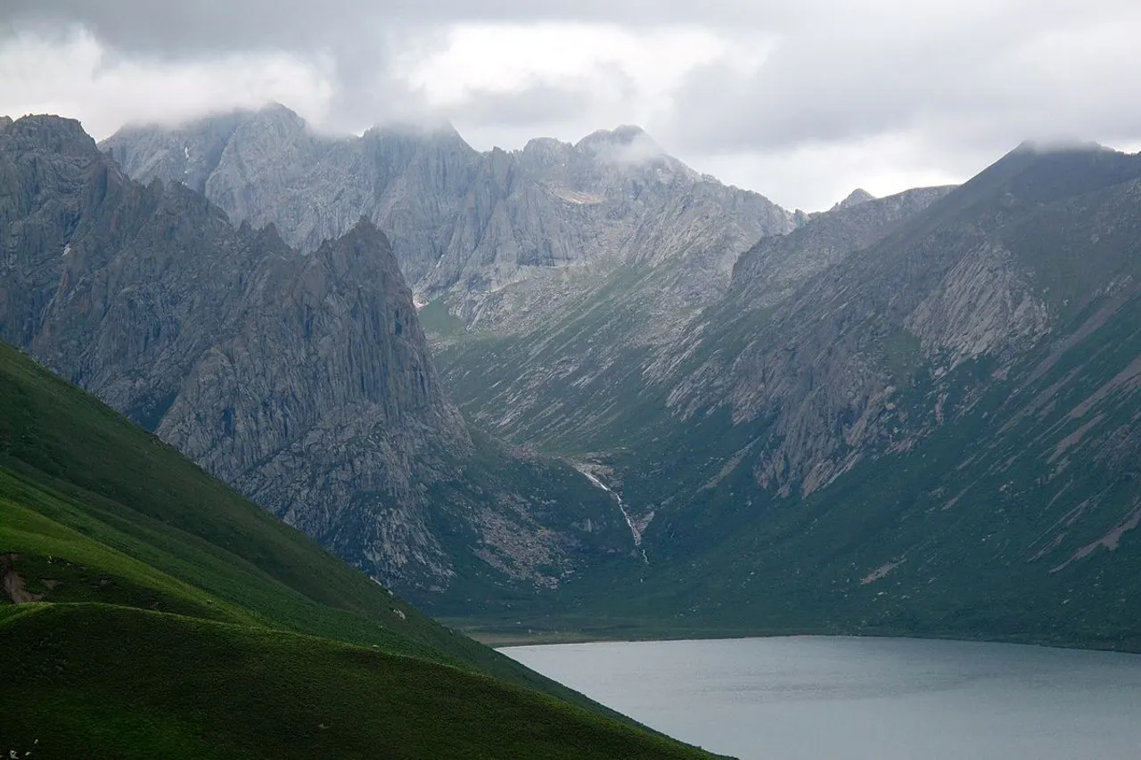 Tibetan Plateau lakes to expand 50% by 2100 due to climate change: study