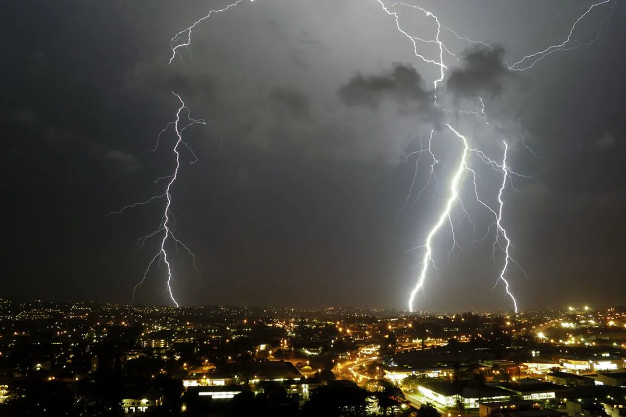 Two seperate lightning strikes caught in a 30 second exposure earlier this evening