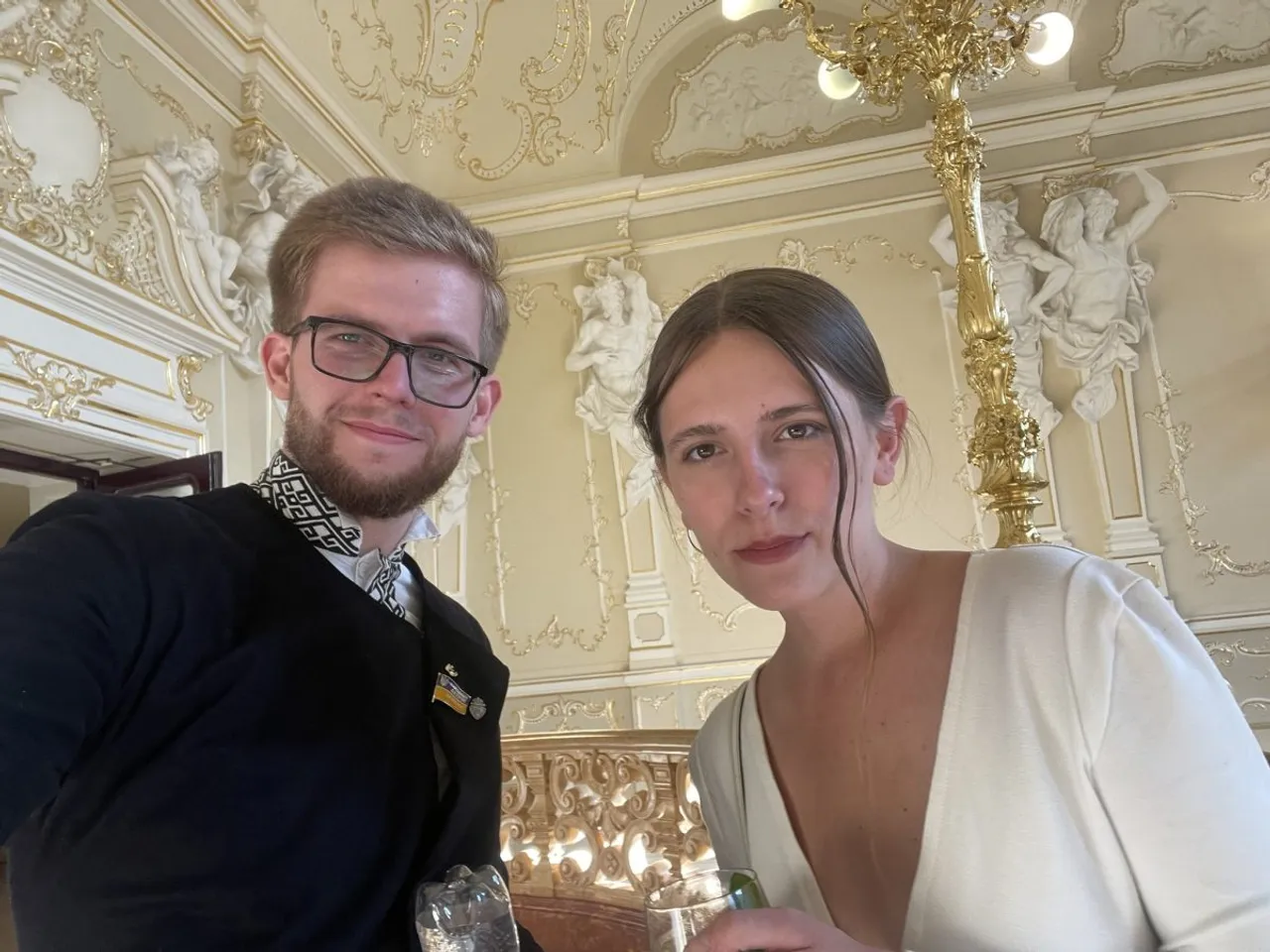 Ukrainian MP reacts to loss of his girlfriend in Russian shelling