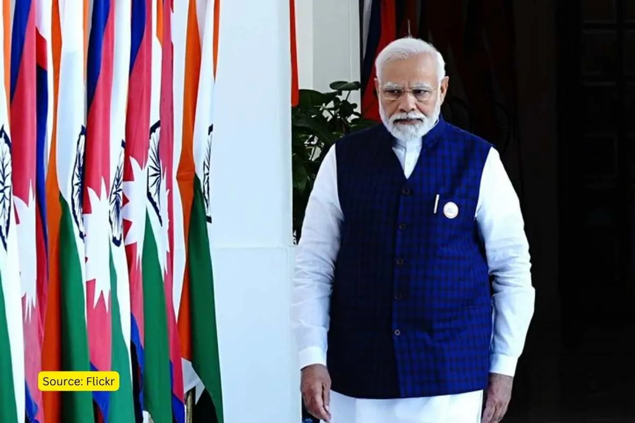 List of prominent people comments praising PM Modi then criticism