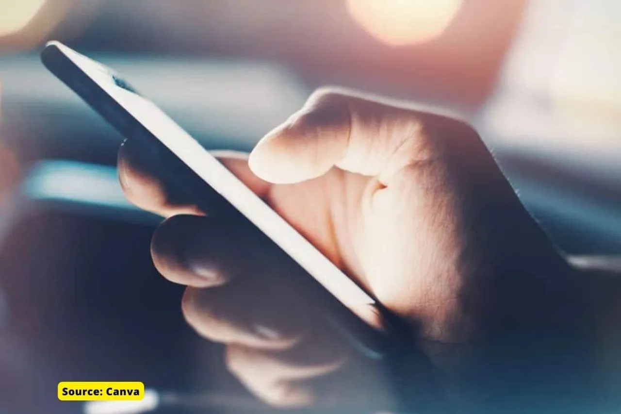 Which social media platform allows explicit content, and doesn’t censor it?