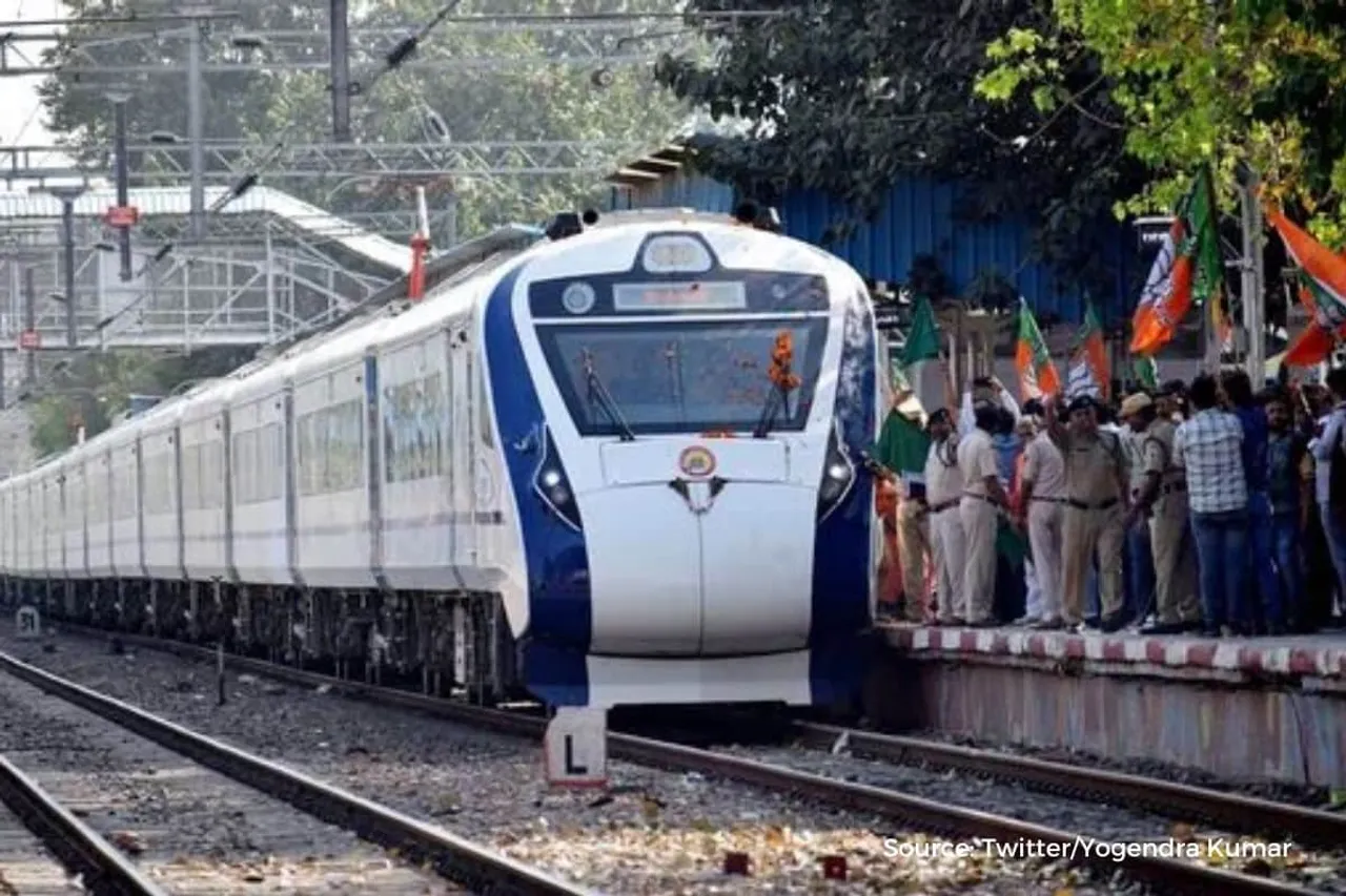 Indore to Bhopal Vande Bharat train schedule and ticket price