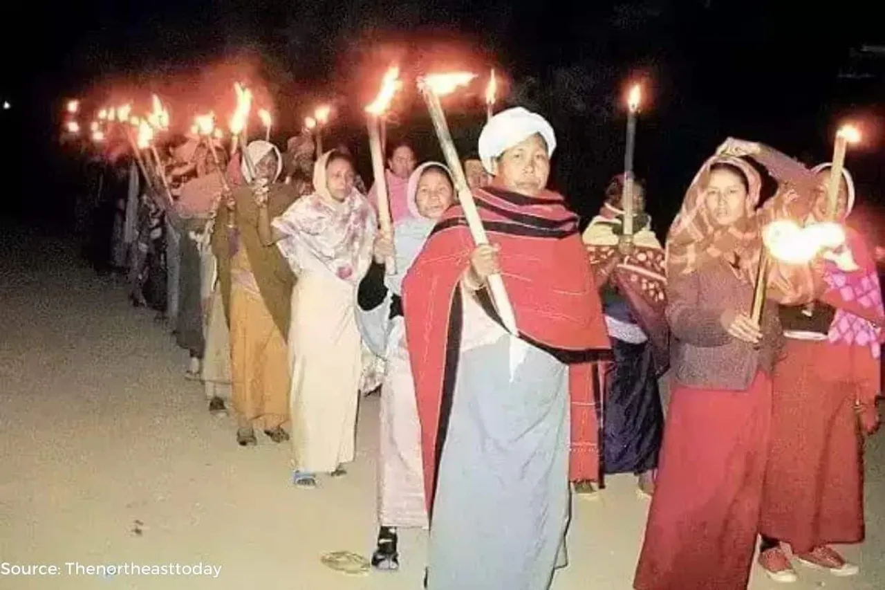 Who are Meira Paibi stopping Indian Army to act in Manipur?