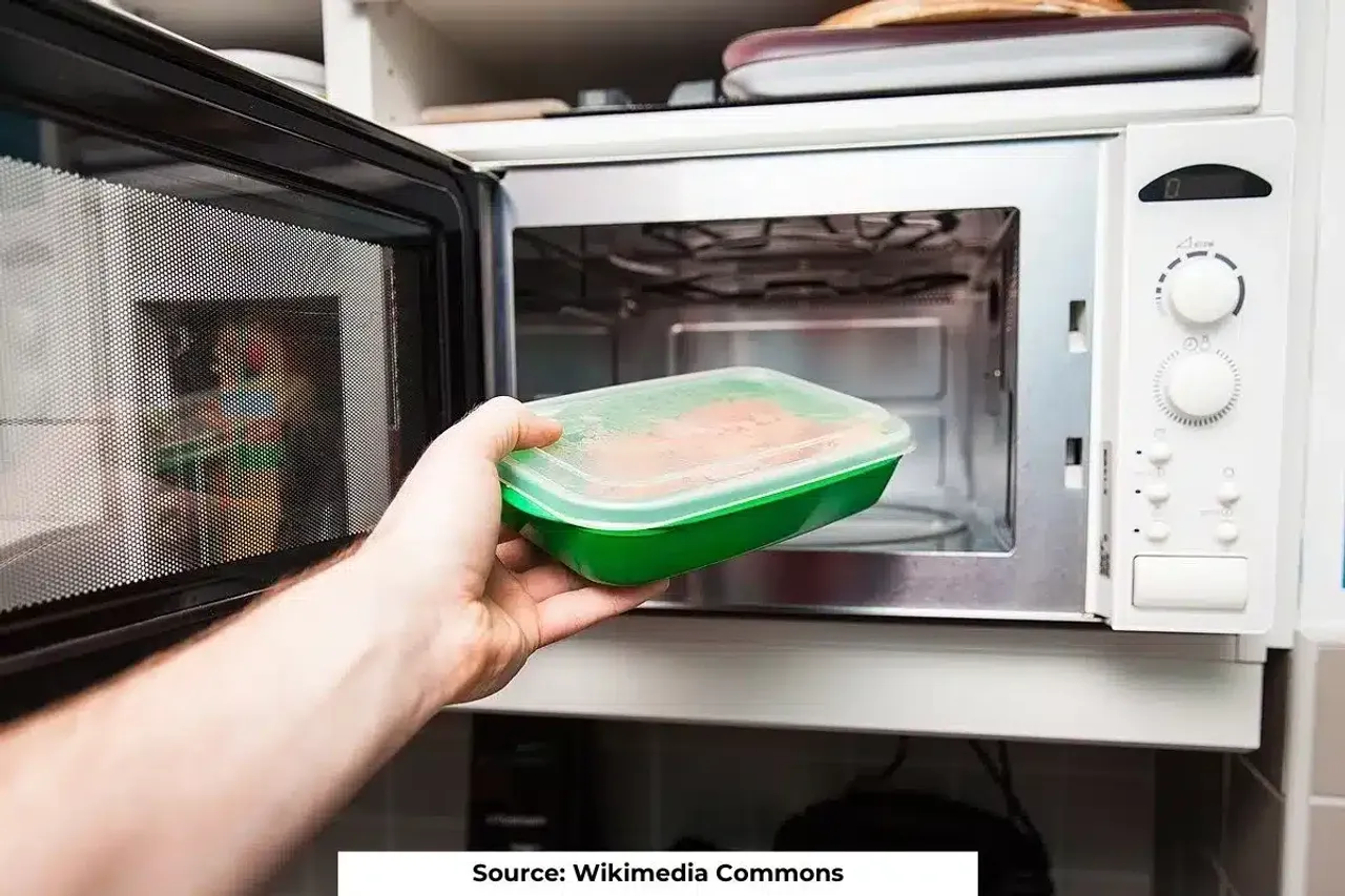 Packaged potatoes can be contaminated with plastic in microwave: study