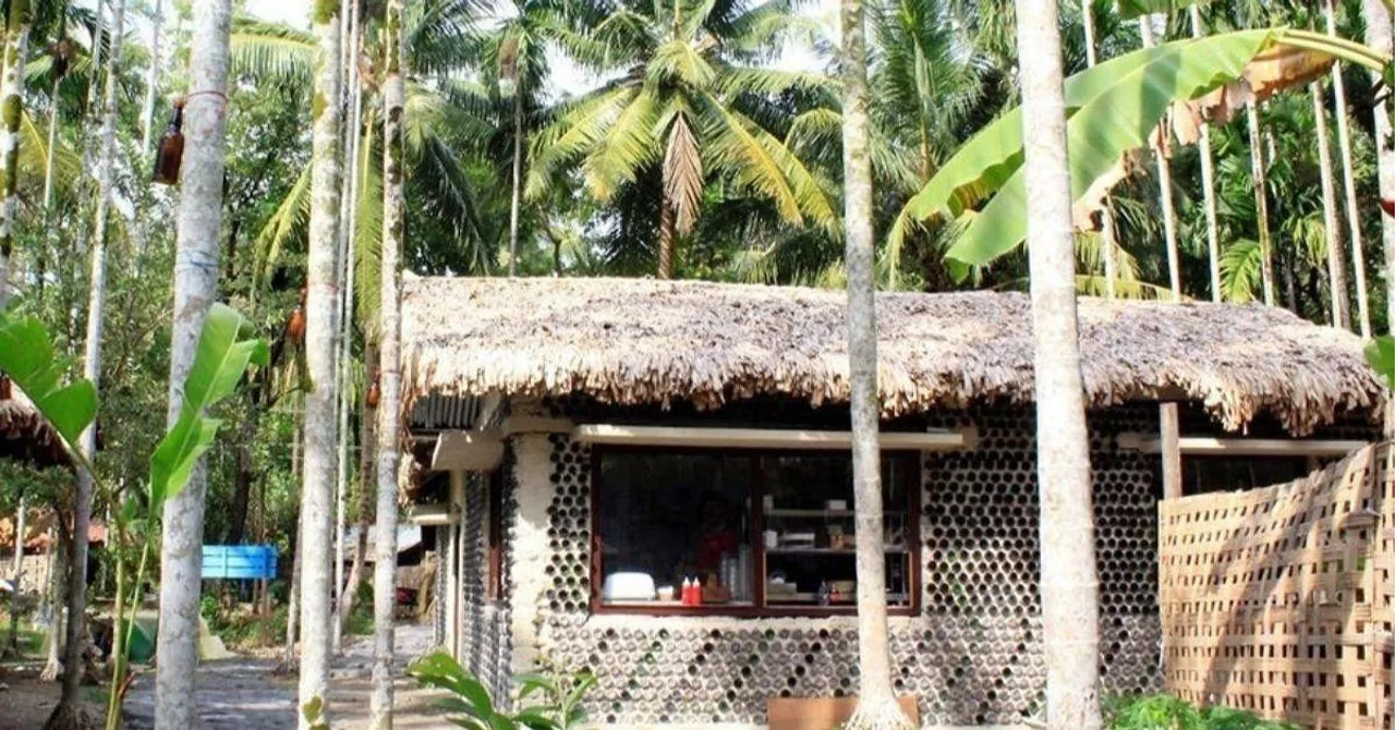 Plastic bottle resort