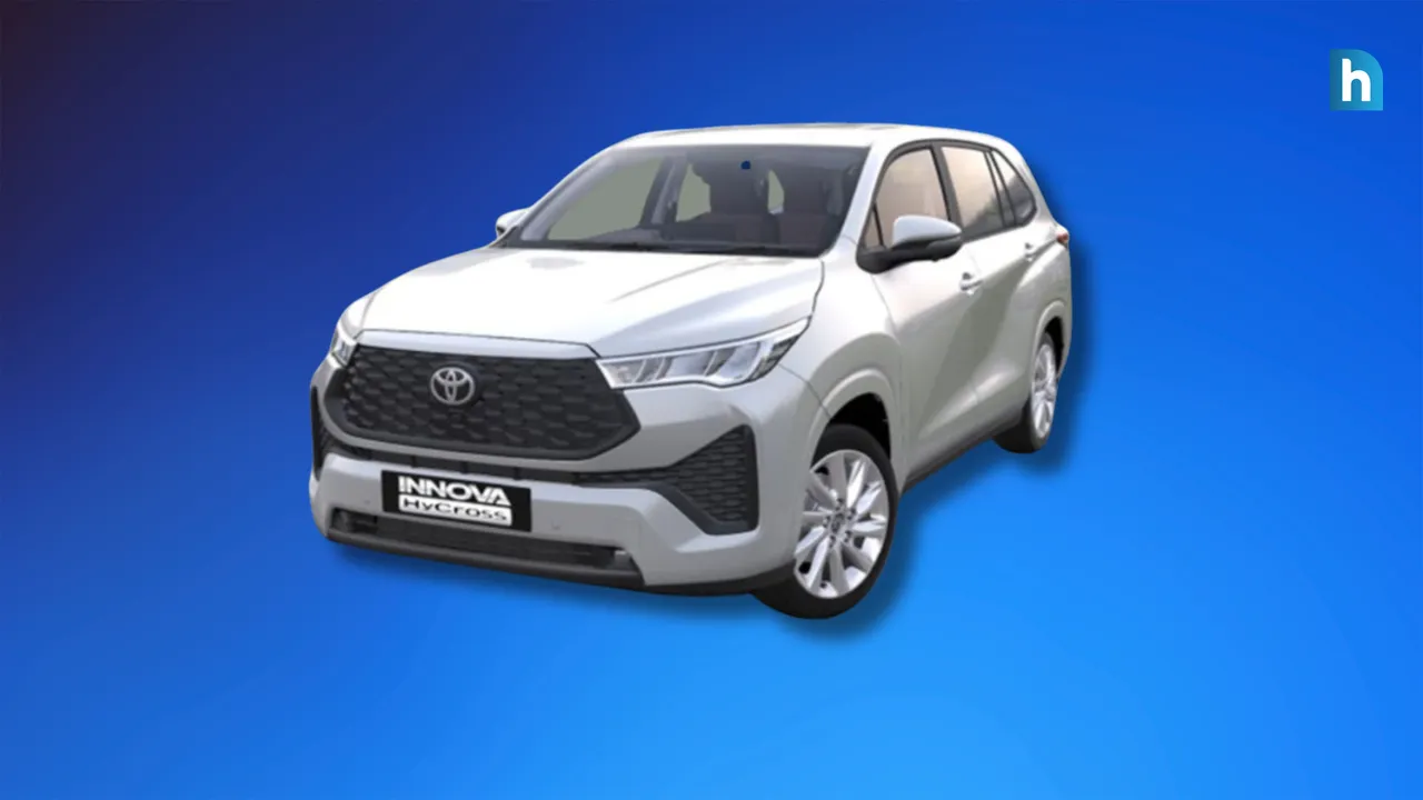 Toyota Innova HyCross 