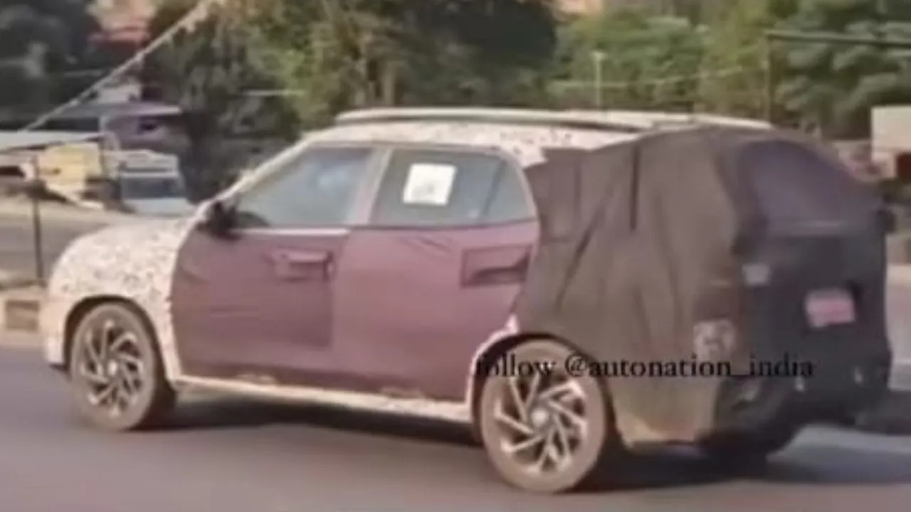 Hyundai Alcazar Facelift Spied