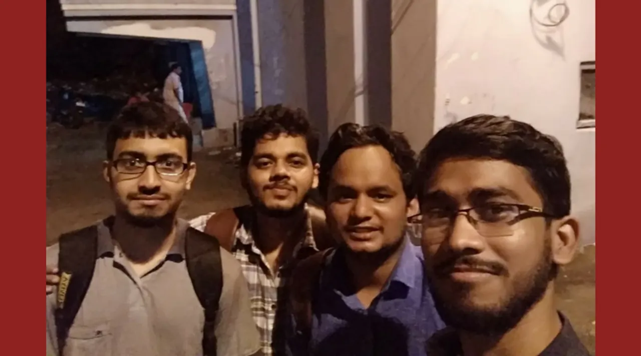 किराए के घर से निकाले जाने की मुश्किल में दुर्गा पूजा समिति ने दिया मुसलमान डोक्टरों का साथ!