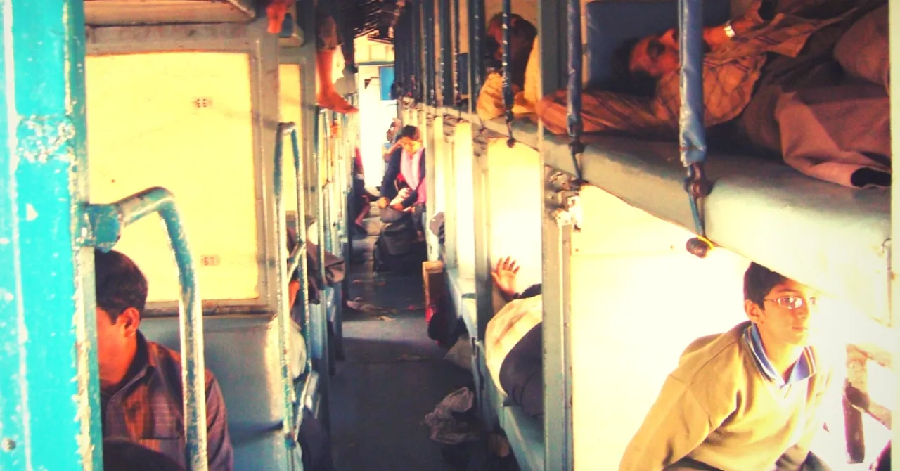 भारतीय रेलवे भी अपनाएगा एयरलाइन मॉडल: ट्रेन में आरक्षित और खाली सीटों का चार्ट होगा पब्लिक!