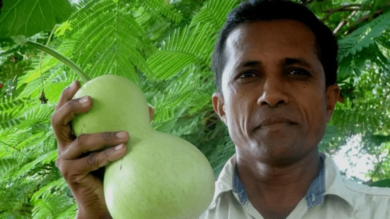 किसानों की दुर्दशा और बढ़ती बिमारियों को देख, यह फ़ोटोग्राफ़र बन गया चलता-फ़िरता देशी बीजों का बैंक!