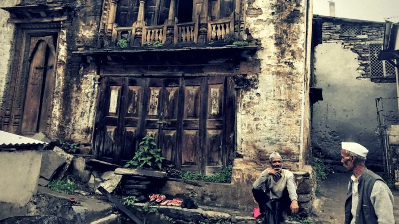 उत्‍तराखंड की लिखाई कला – वक्‍़त ने किया क्‍या हसीं सितम!