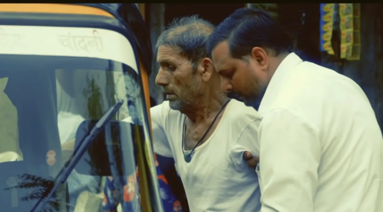 बीमार-ज़रूरतमंद लोगों को अपने ऑटो से मुफ़्त में अस्पताल पहुंचता है यह ऑटो वाला!