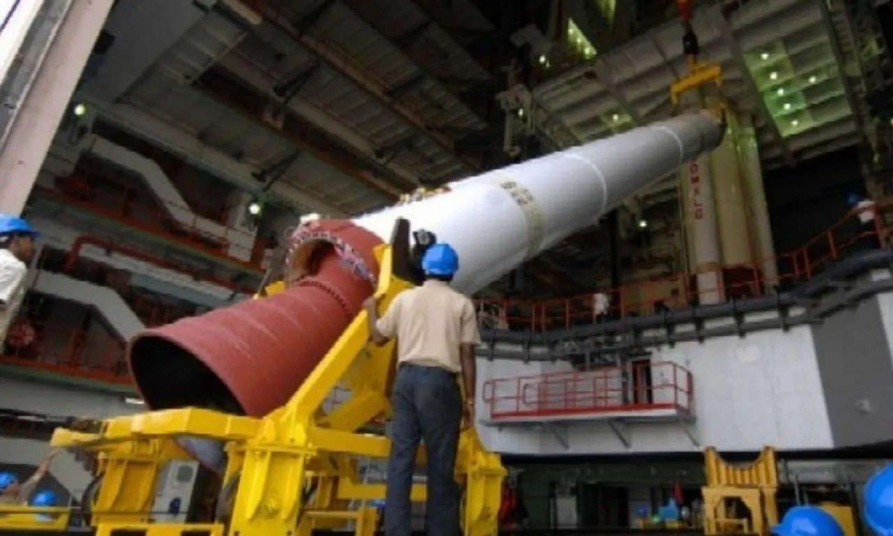 ISRO Free Training Course: वेल्डर, टर्नर और मशीनिस्ट के लिए इसरो से लीजिए मुफ्त ट्रेनिंग