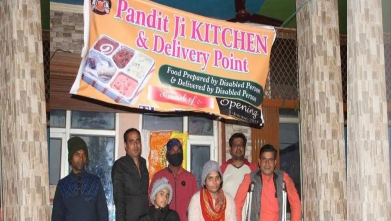 Pandit ji kitchen in Meerut (1)
