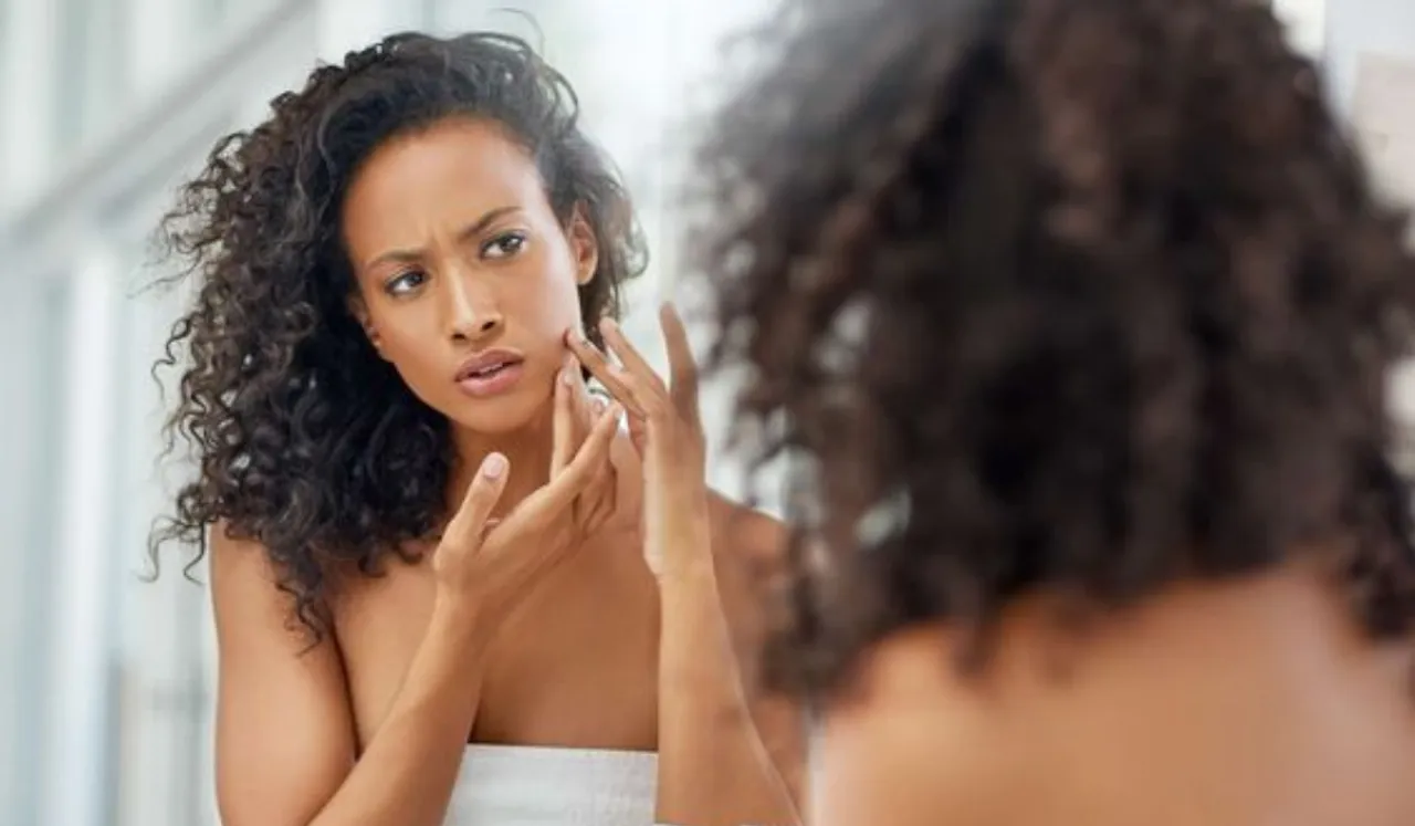 Things You Should Never Apply On Your Face (Image Credit: Pinterest)