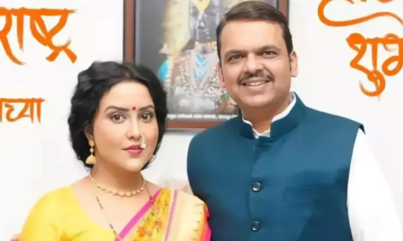 Amruta Fadnavis wife of Devendra Fadnavis