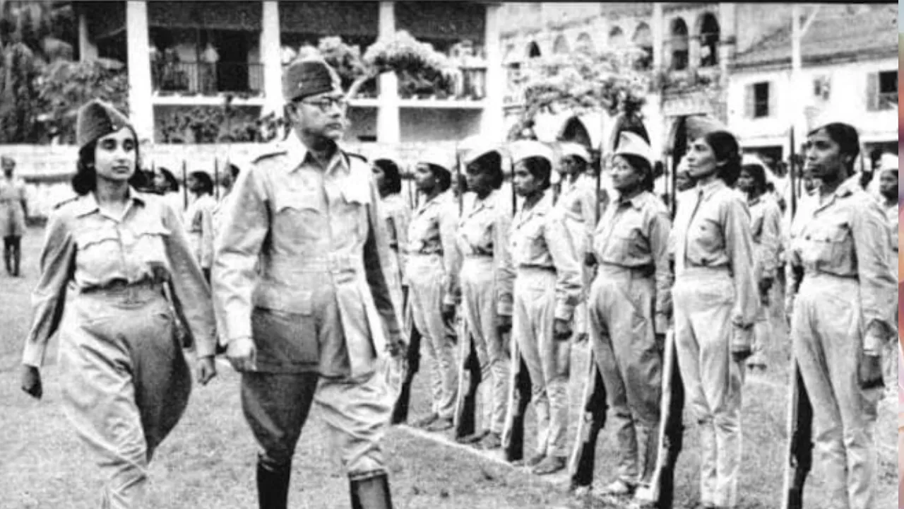 नेताजी सुभाष चंद्र बोस और रानी झांसी रेजिमेंट: भारतीय महिलाओं की नई पहचान