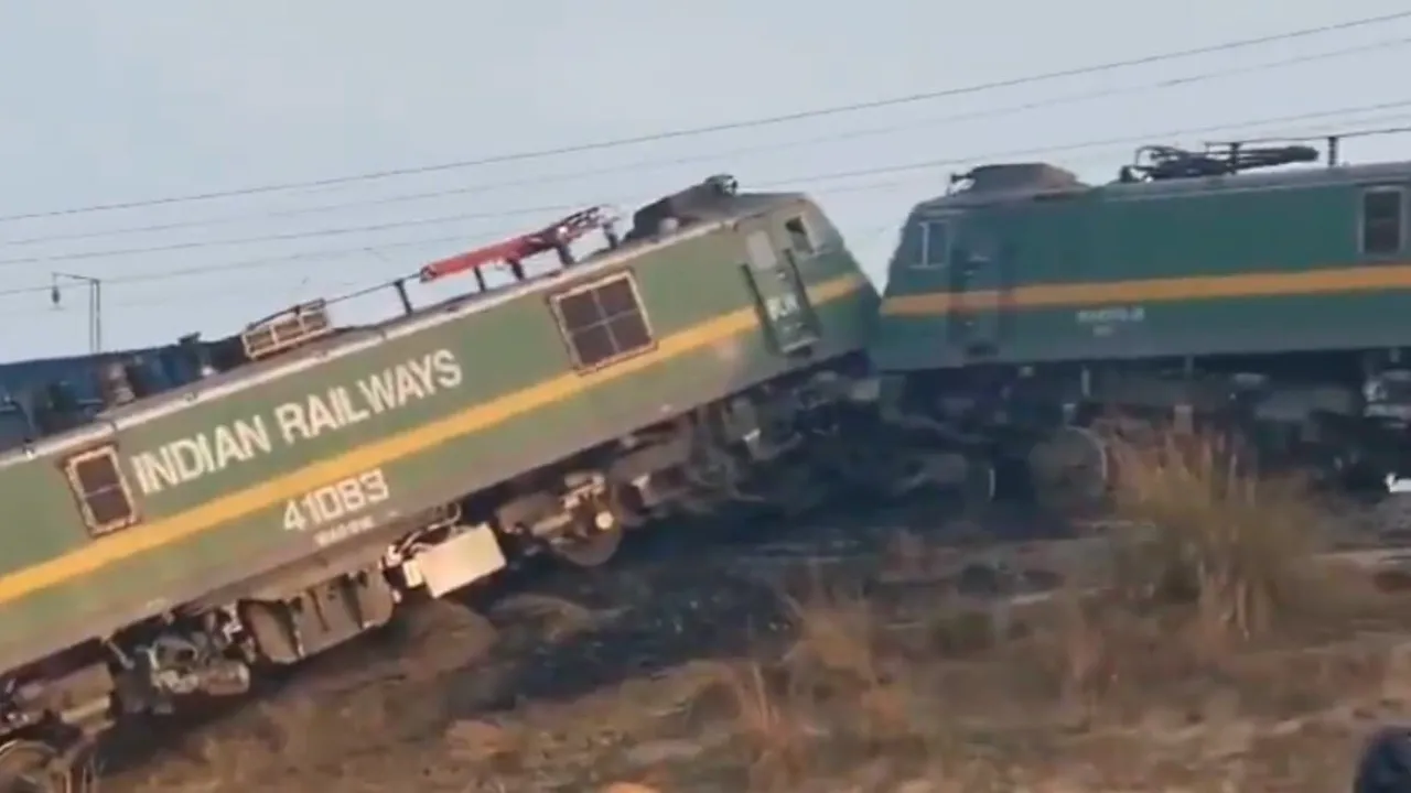 Train Collide 