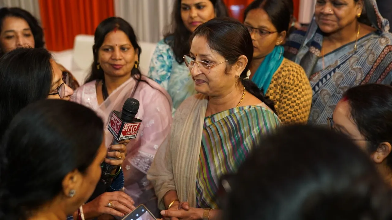 Union WCD Minister Hosts Special Dinner to For Women Leaders
