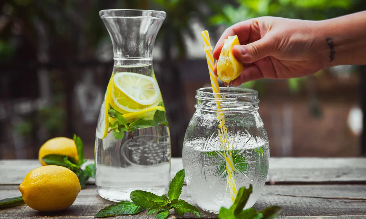Lemon Water 