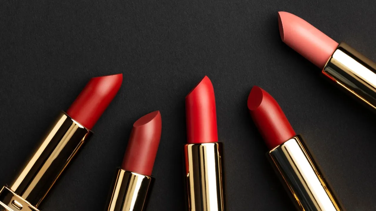 These 5 Lipstick Shades That Suit Every Skin Tone