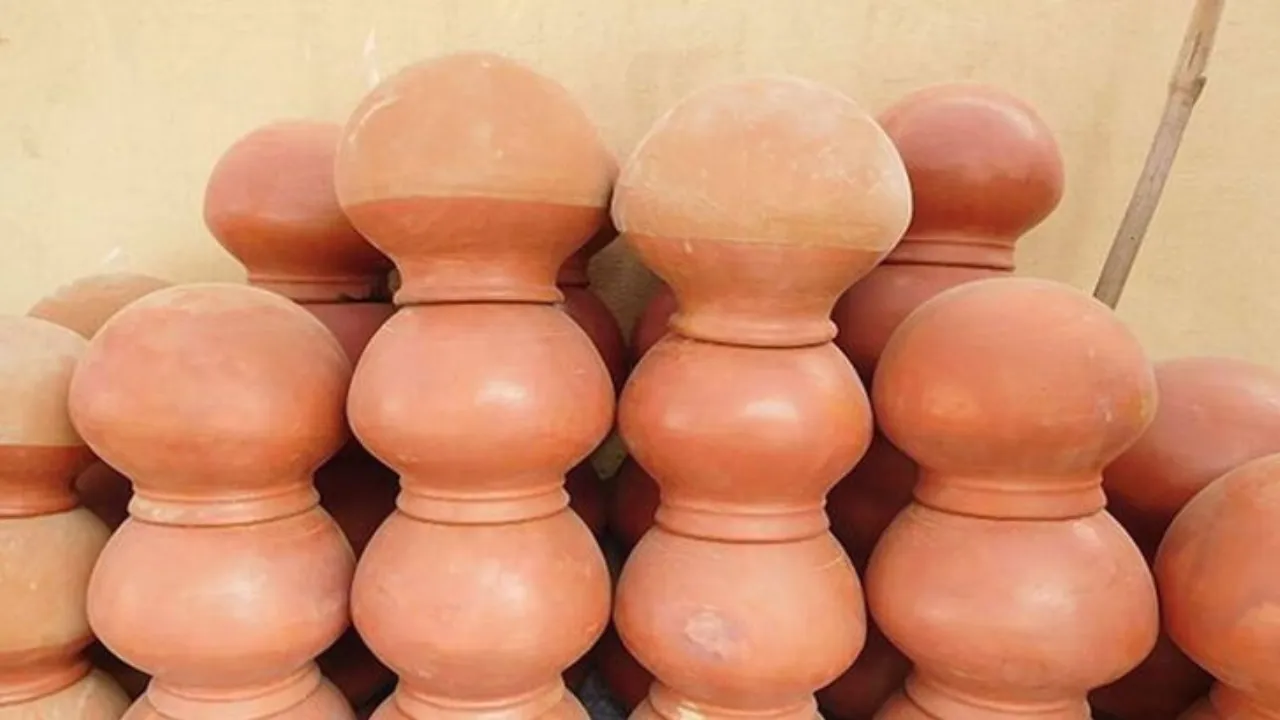 In Summer, Adopt These Tricks To Make The Water In The Pot As Cold As The Fridge