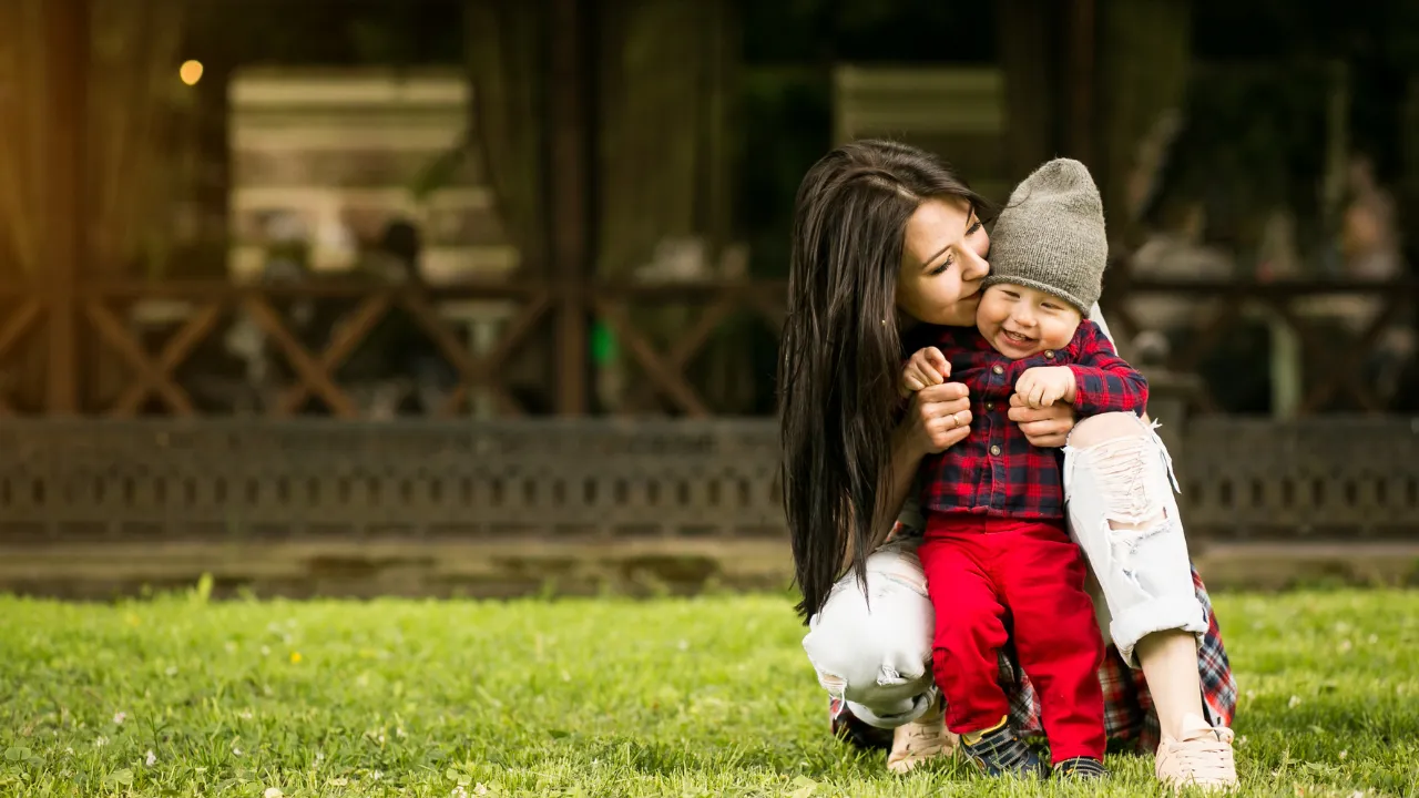 Single Mothers Can Initiate a Support System