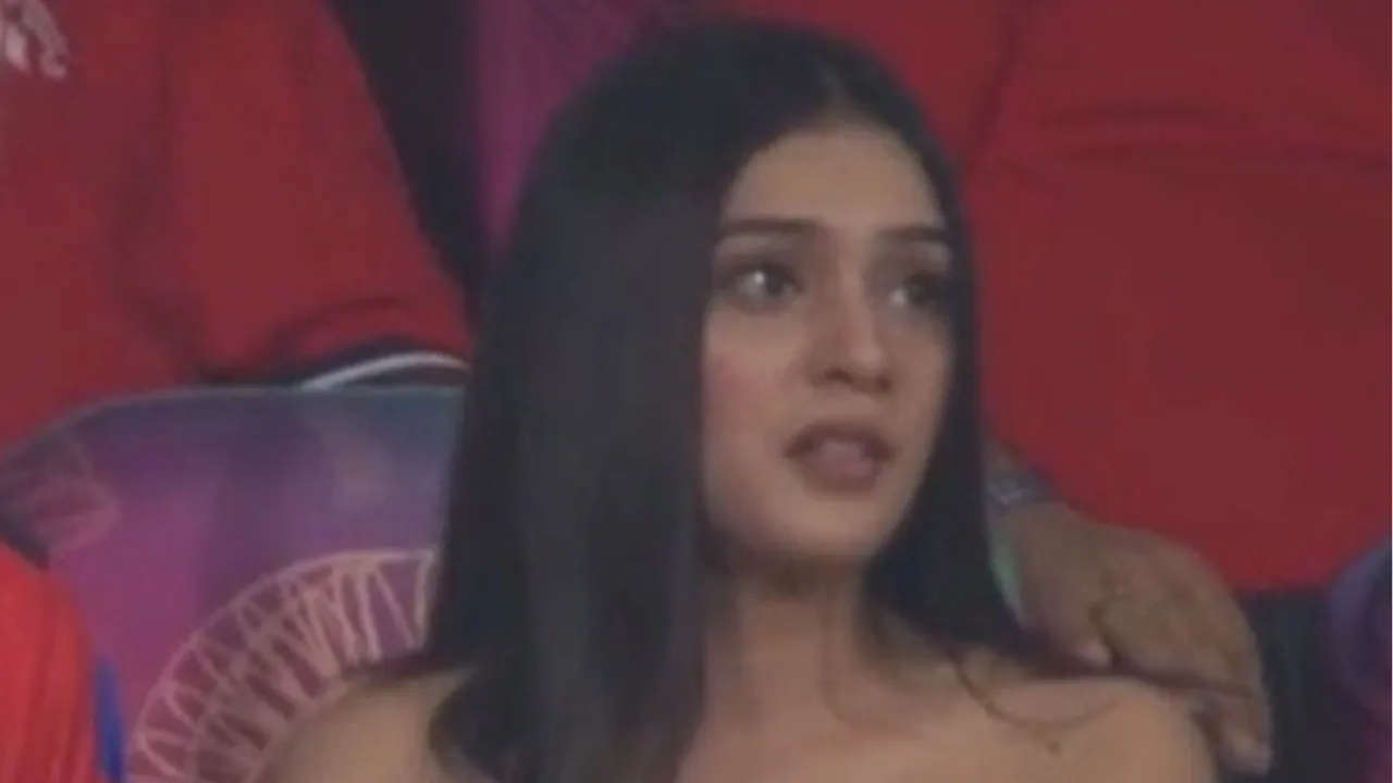  Raj Mahvesh Disappointed 