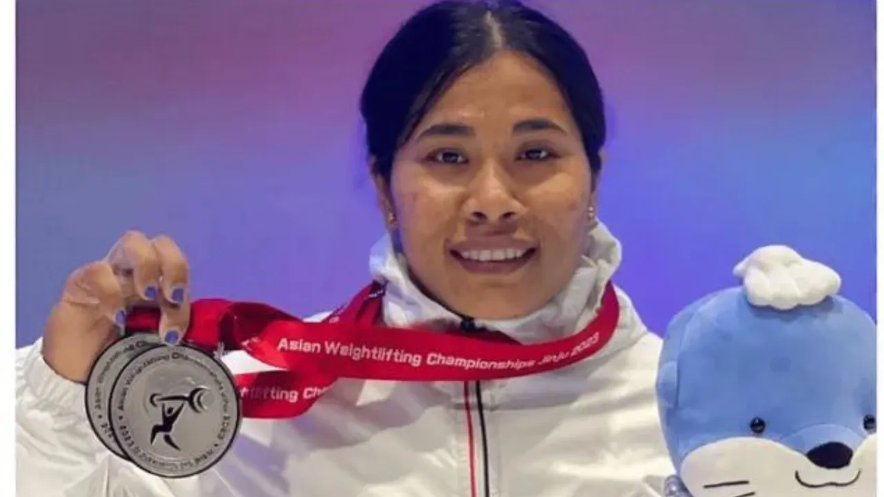 Bindyarani Devi Wins Bronze At IWF World Cup