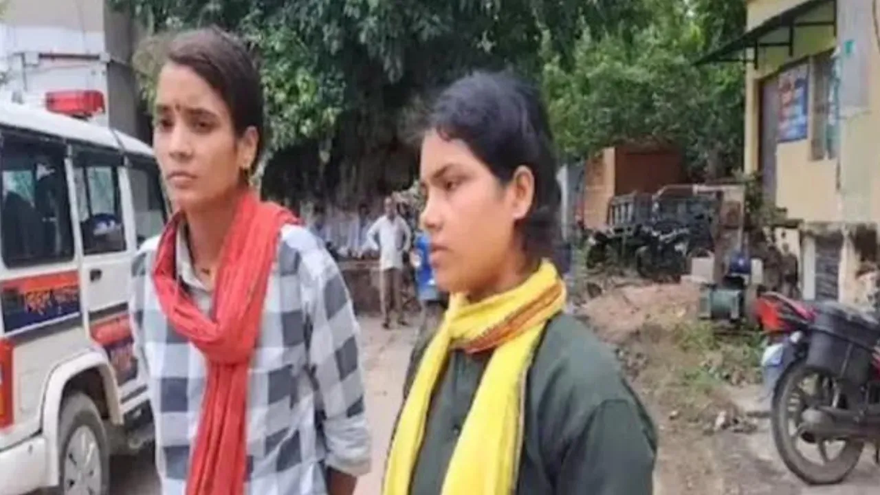 romantic relationship between two married women in Bihar