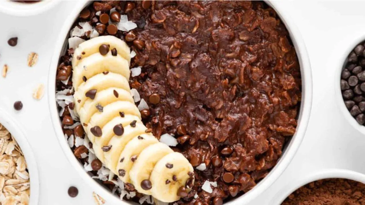 Oats & Chocolate Protein Breakfast