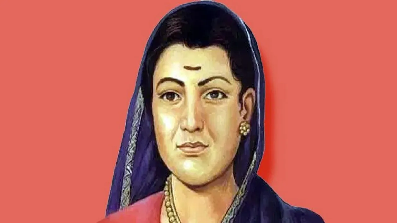 First female teacher in india