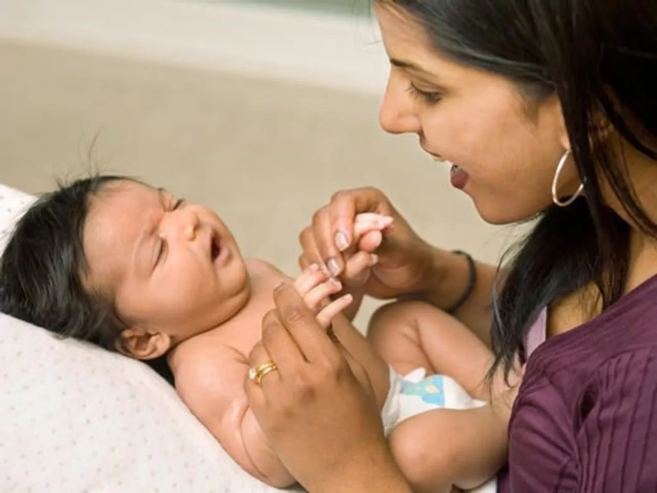 new-mothers (YourDOST).jpg