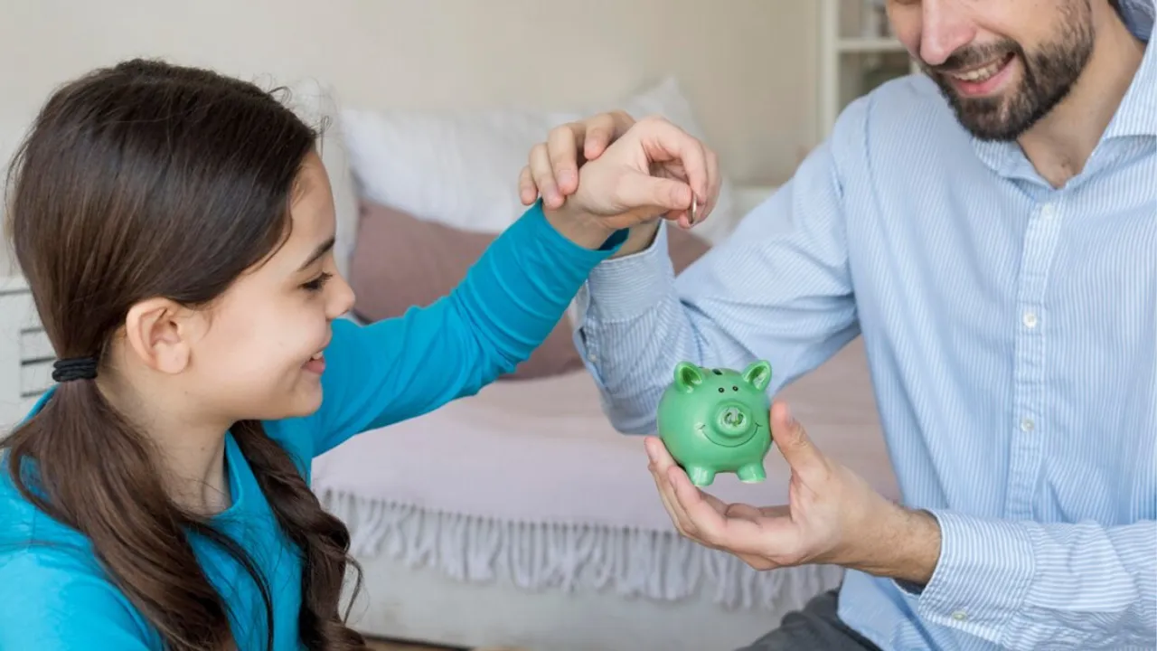 Savings(freepik)