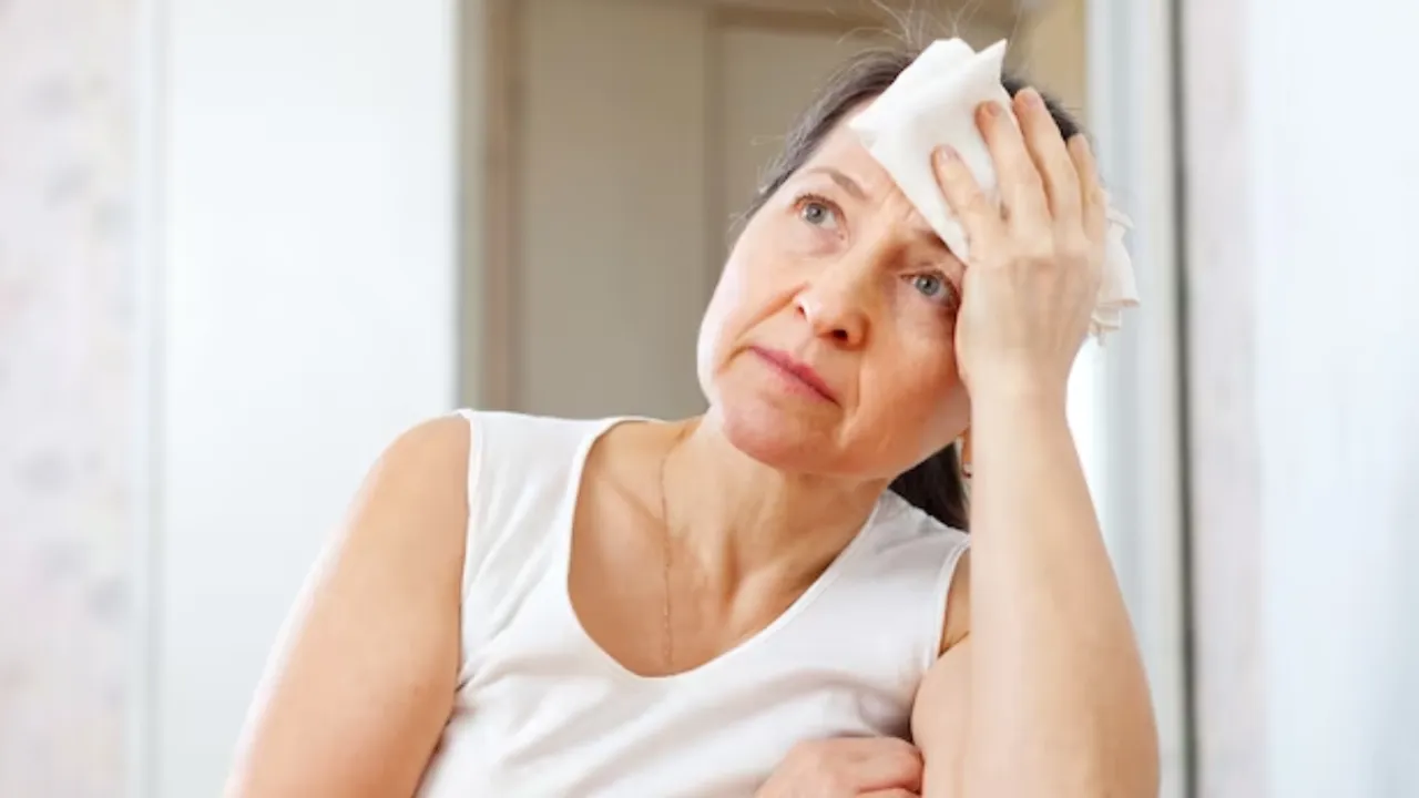 Hot Flashes (Freepik)