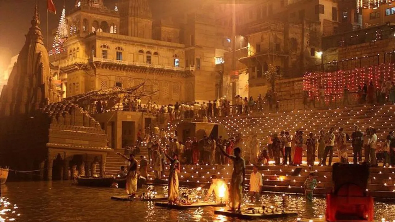 Top 5 Must-See Destinations in Varanasi