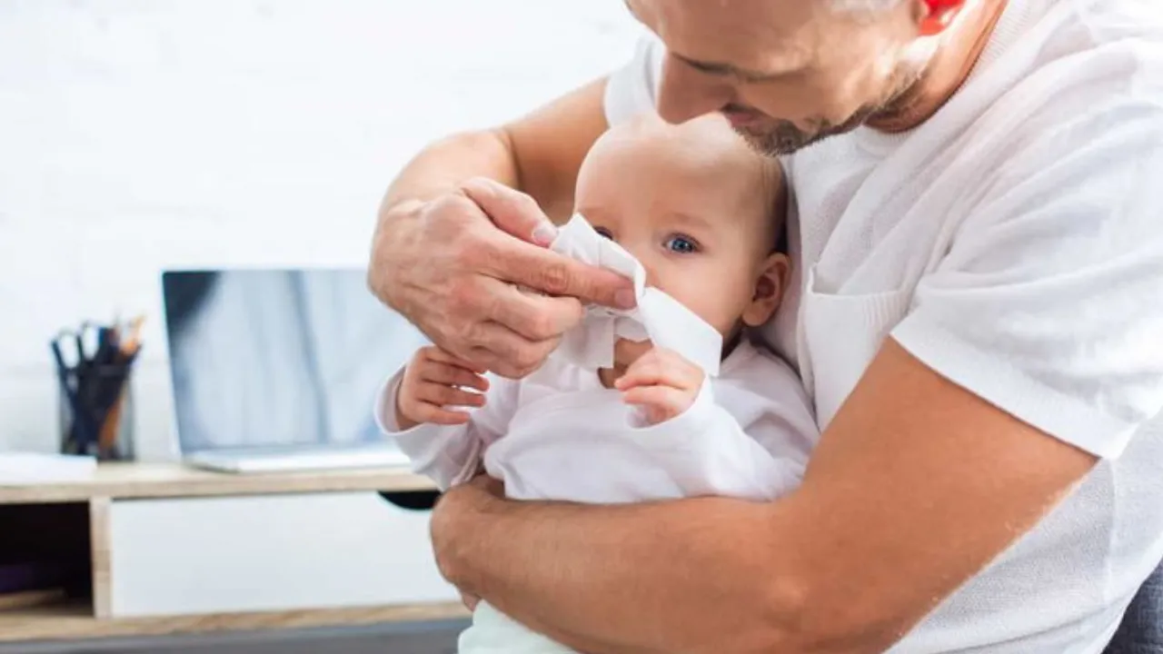 How to Protect Your Newborn from Colds