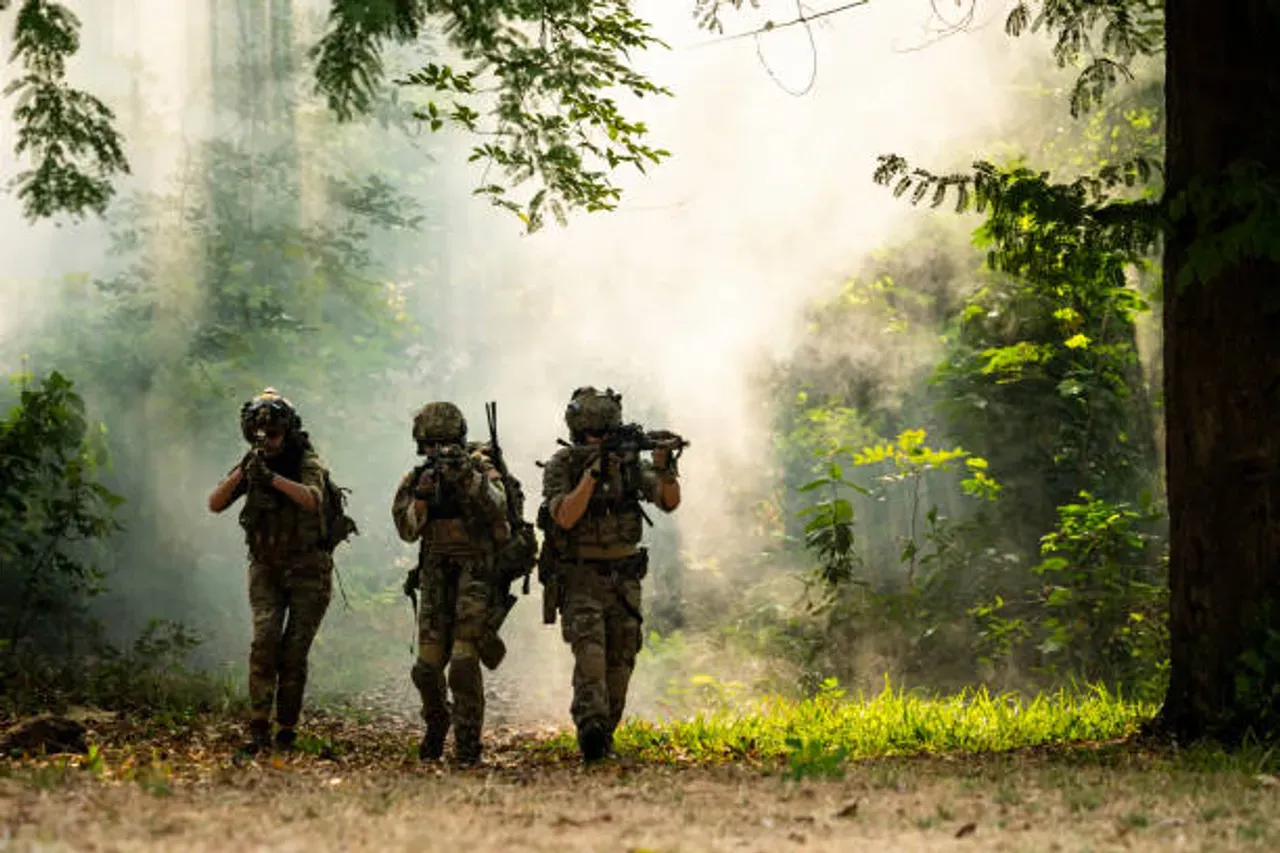 6 Women Officers Join Armys Jungle Warfare School 