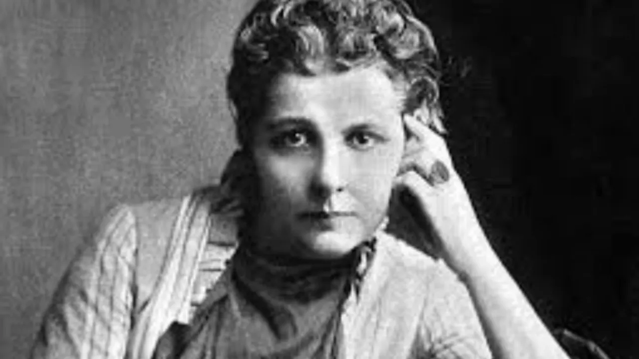 ANNE ).jpg