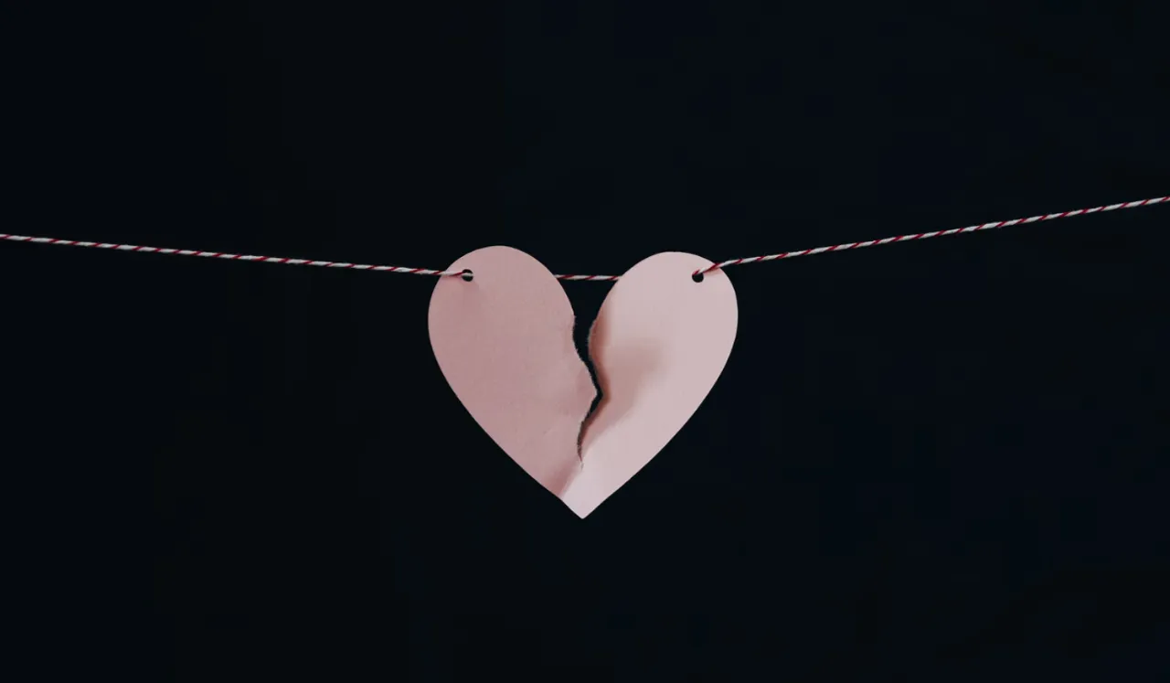 Red Flags Of Relationship(Unsplash)
