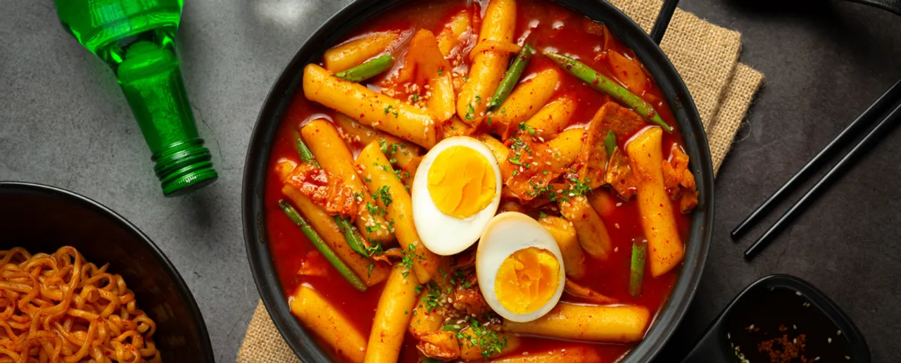 Korean Food (Image Credit Freepik)