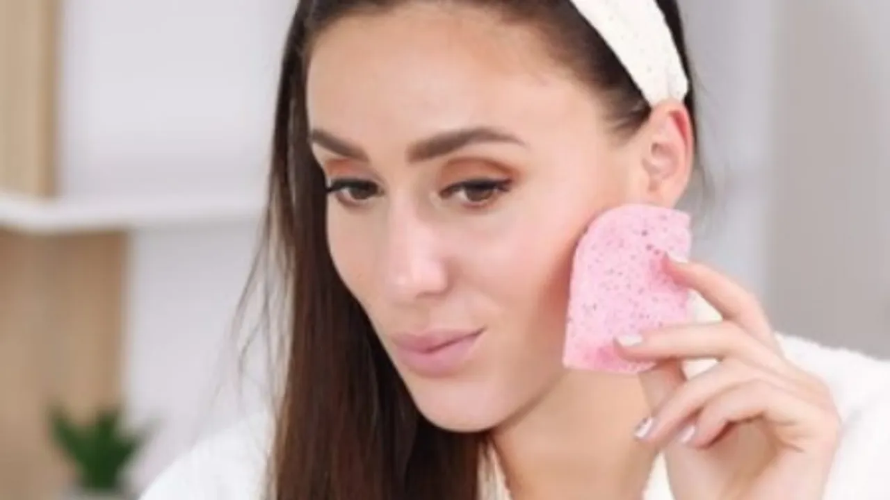 Makeup remove Featured